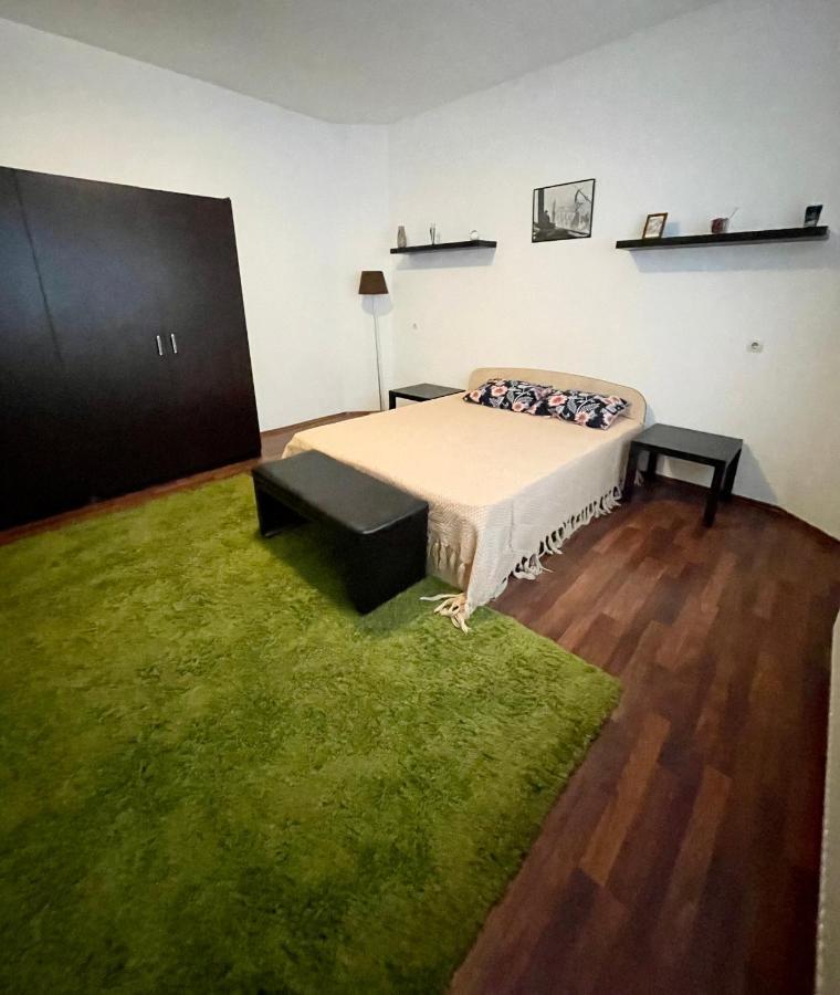 Mosaico Alfetta Hostel Тімішоара Екстер'єр фото