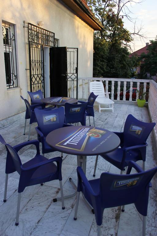 Mosaico Alfetta Hostel Тімішоара Екстер'єр фото