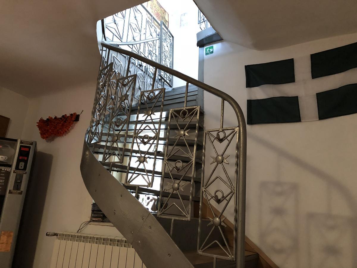 Mosaico Alfetta Hostel Тімішоара Екстер'єр фото
